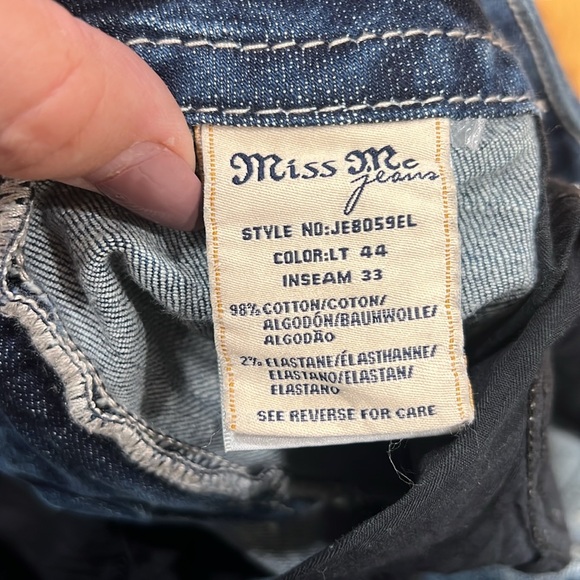 Miss Me midrise boot, cut jeans - Picture 10 of 11